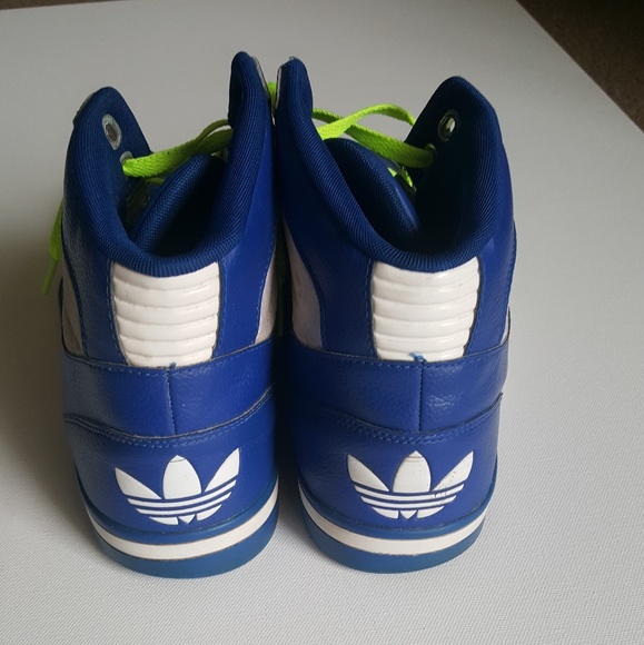 le adidas blu alte mens poshmark le adidas blu alte mens poshmark